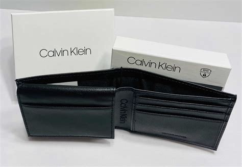 cartera calvin klein hombre|calvin klein outlet clearance.